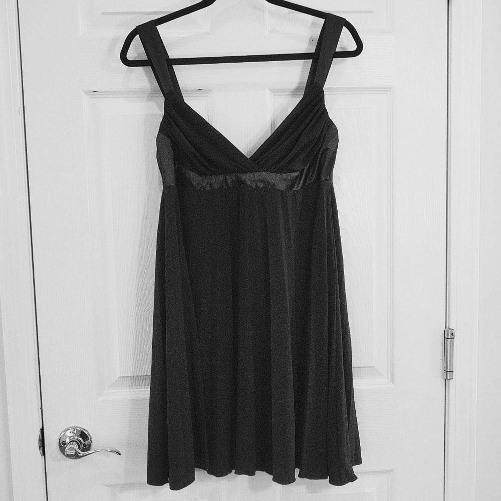 JFW by Just For Wraps Little Black Dress